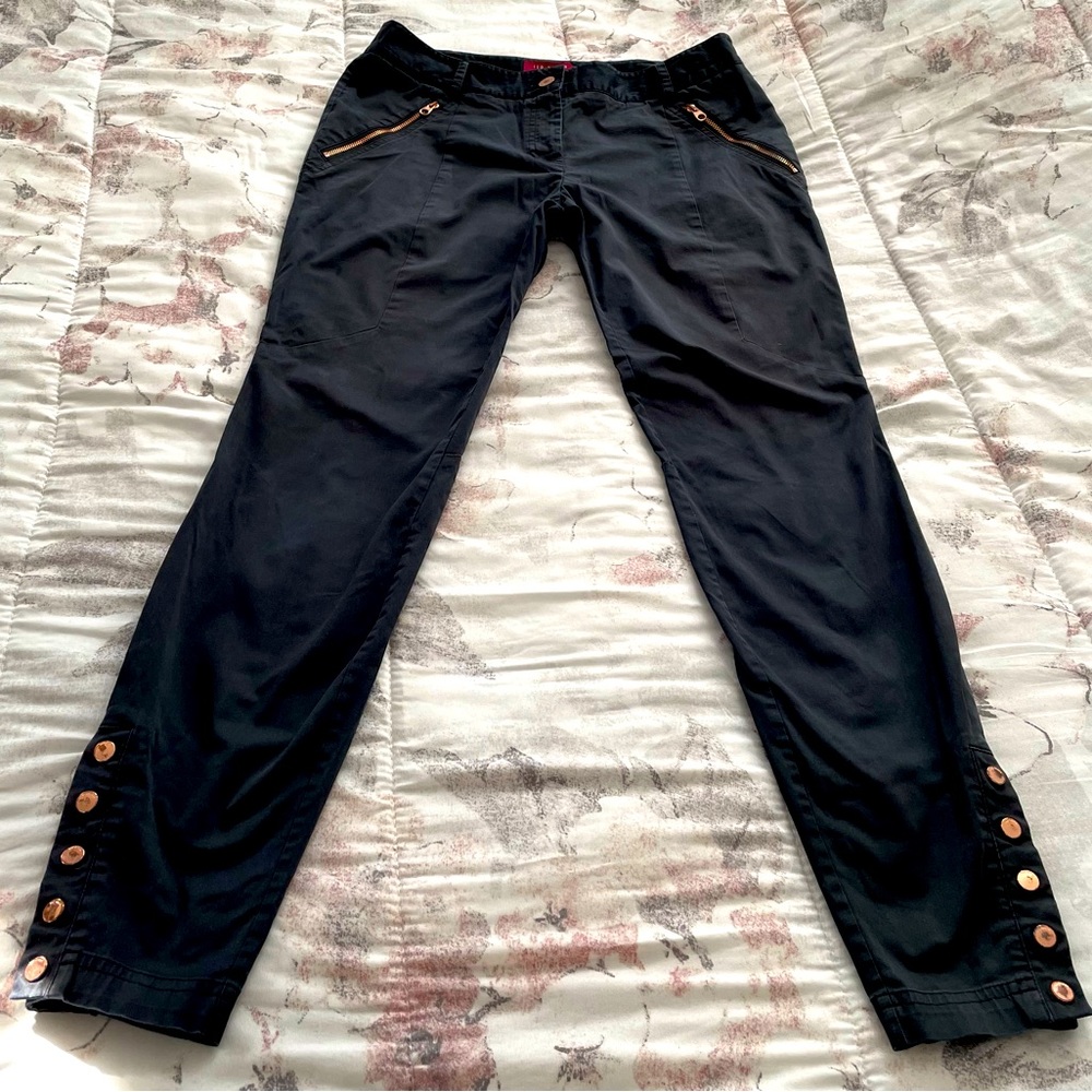 Ted Baker London black zip pockets rose gold snap buttons ankle pants 2 or US 6
